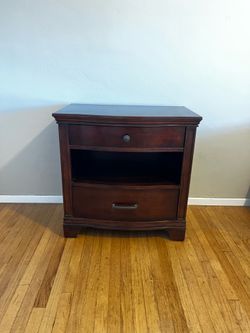 Nightstands set of 2