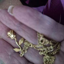 Gold Plated Rosebud Pendent Necklace