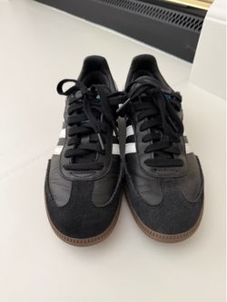 Adidas Original Black Samba Suze 7.5 Women