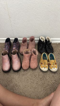 Toddler size 6 shoes