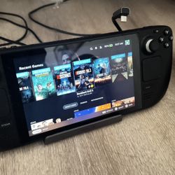 Steam Deck LCD 64gb with dock And 1tb Micro Sd