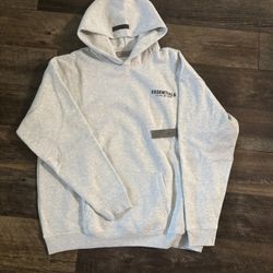 Men’s Essentials Hoodie
