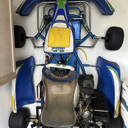 Racing Go Kart