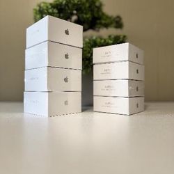 airpods pro 4 (brand new unopened)