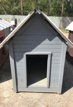 Hermosa cabaña para perro