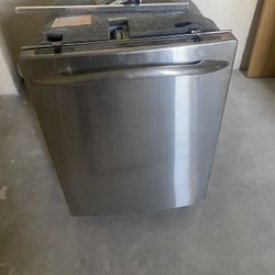 GE Profile Dishwasher - Working In Great Condition