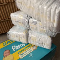 Pampers Newborn Size Diapers