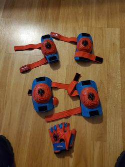 Elbow, knee pads and gloves