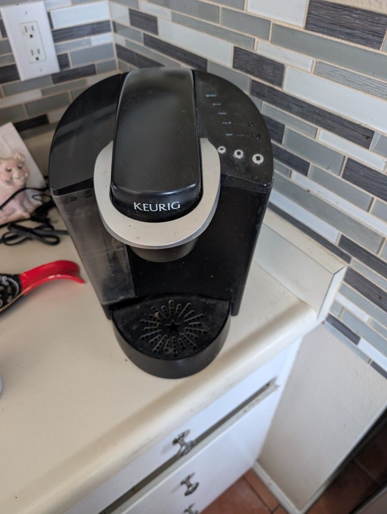 Keurig Single Cup Brewing Coffee Maker