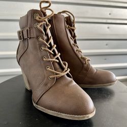 Beautiful Brown Leather High Heel Boots - Easy Zip & Comfortable Fit!