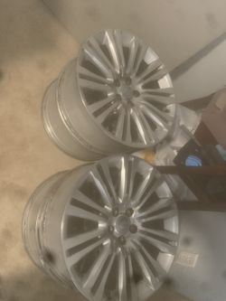 Chrysler 20 inch rims