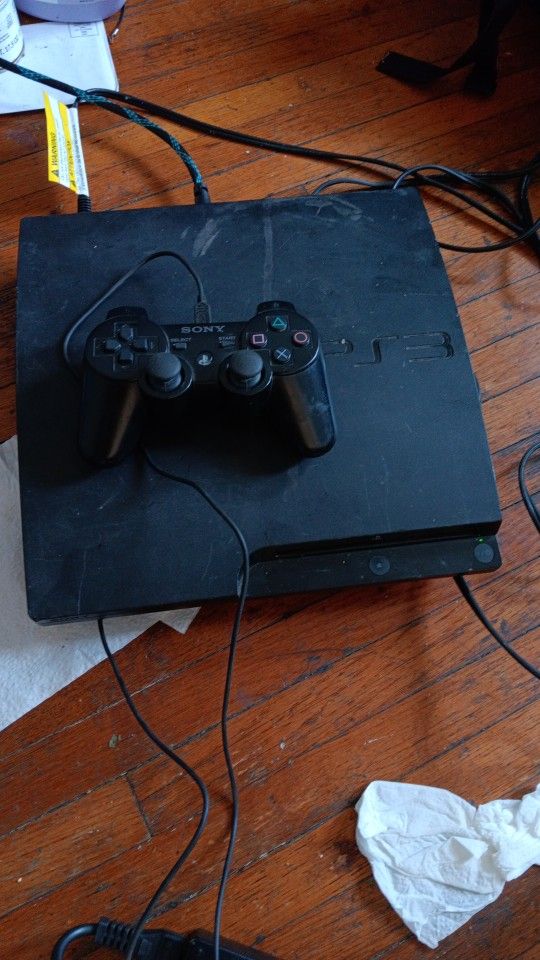 Ps3 Slim Cech-2501b 320gig Console With One Controller No Games