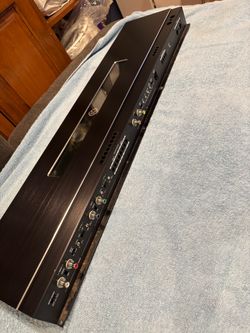 Memphis 16-mc5.1400 5 channel amplifier 2 12’ Memphis audio
