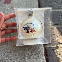 Classic Collectors Series Ornament 