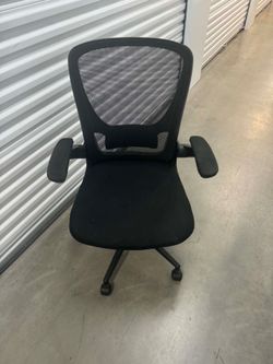 Office chair 🪑