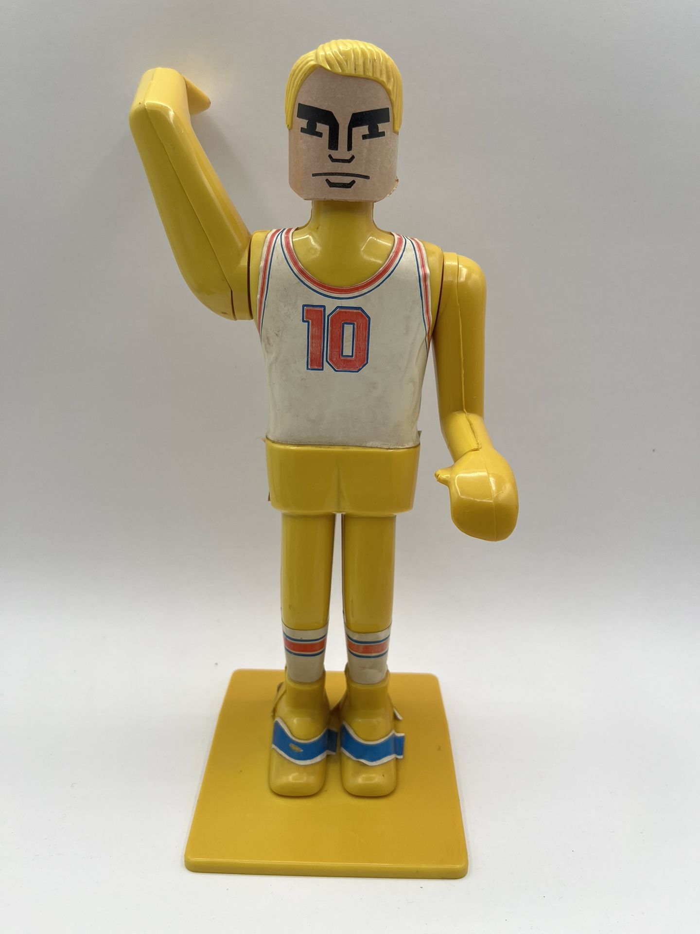 Vintage 1976 SCHAPER BASKETBALL GAME FIGURE SUPER JOCK 10
