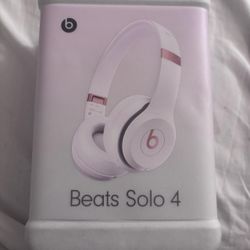 Beats Solo 4