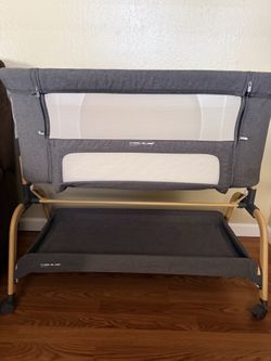 ANGELBLISS Bassinet