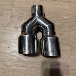 Dual Exhaust Tip
