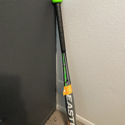 New EasTON baseball bat