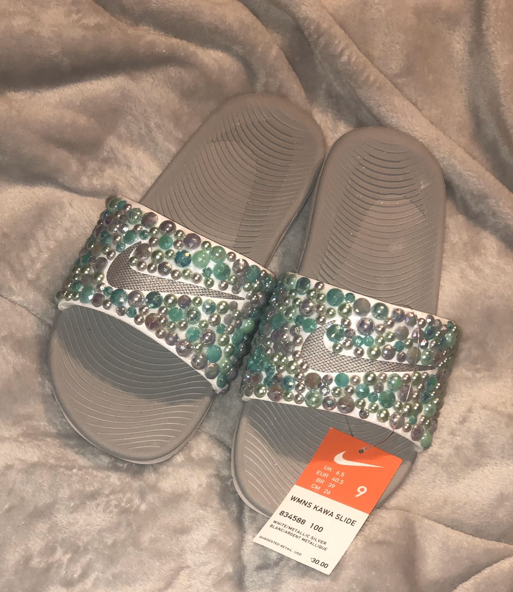 Custom Bling Slides