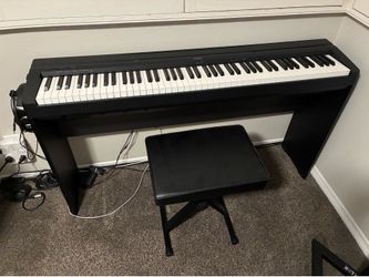 Yamaha P71 88-Key Weighted Action Digital Piano