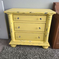 ***Shabby wood nightstand ***