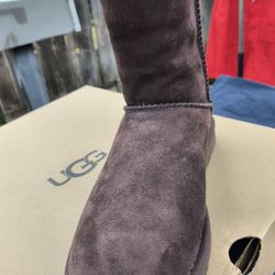 Ugg