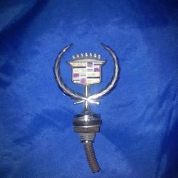 Cadillac Wreath original part