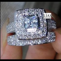New 18k White Gold Wedding Ring Set 