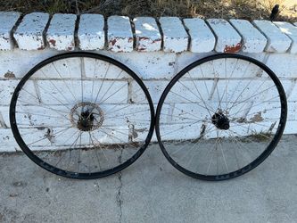 29 inch wheels WTB - thru axle