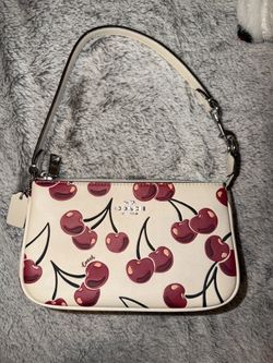 Cherry Coach Nolita 19