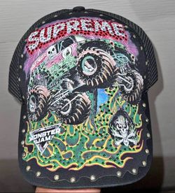 Supreme Grave digger hat