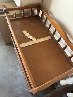 Crib needs loving home