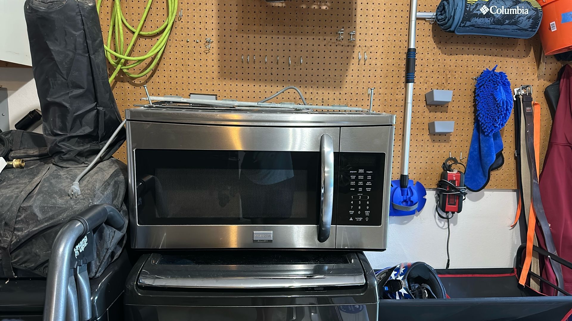 Frigidaire Microwave Above Range 