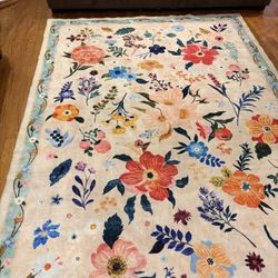Floral 5x7 Rug