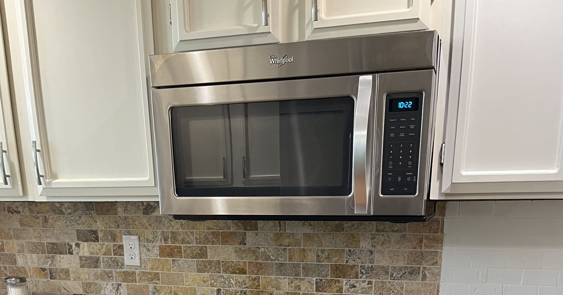 Whirlpool Over Range Microwave exhaust Fan For Sale In Everett WA whirlpool-over-range-microwave-exhaust-fan-for-sale-in-everett-wa