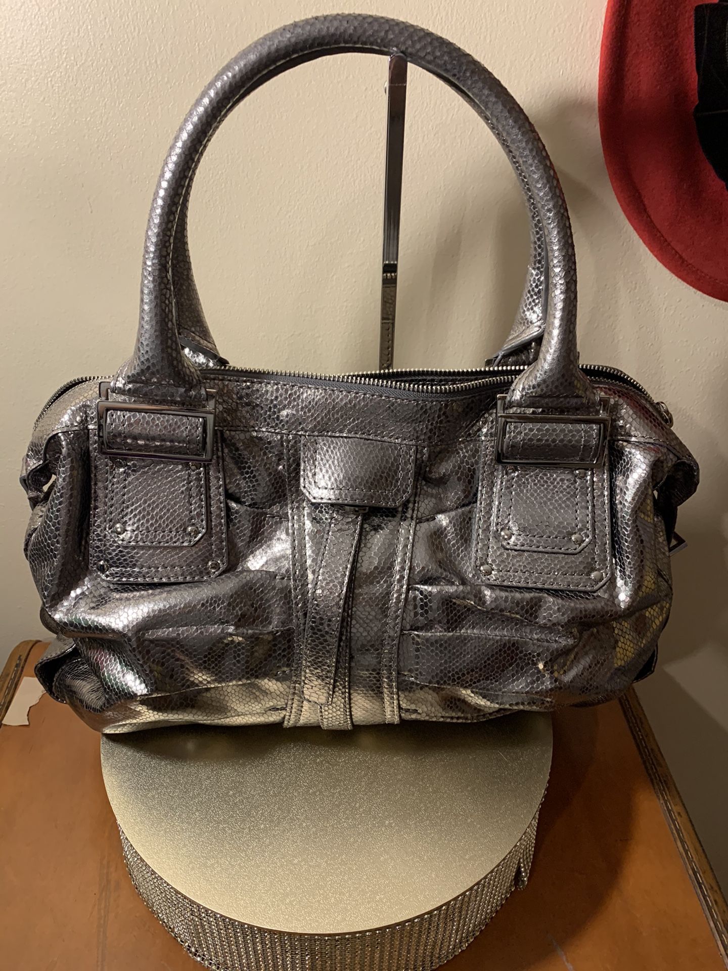 Kooby silver purse