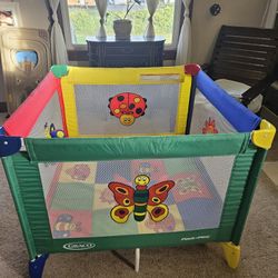 Graco Pack 'n Play TotBloc Playard