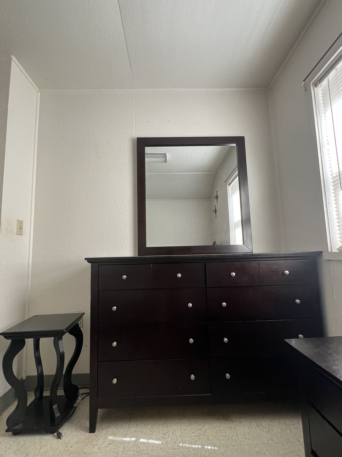 Twin Bedroom Set