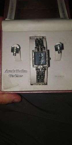 New Louis Delon Women's Watch and Earring Set