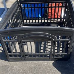Dog playpen