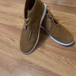UGG’ S  Loafer 