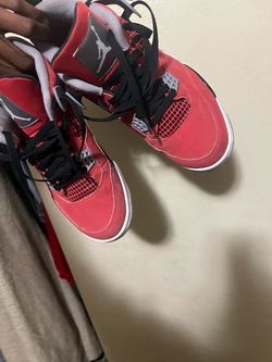 Jordan 4s revers breads