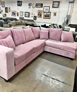 NEW IN BOX Pink Sectional With Accent Pillows FINANCE AVAILABLE $54 down pmt