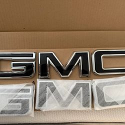 GMC Sierra Front Grill And Tailgate Emblems 