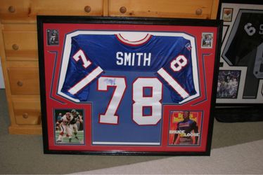 Framed and Signed Buffalo Bills Legend Bruce Smith authentic jersey