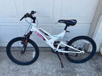 20” Mongoose Bike