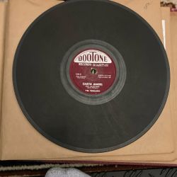 Earth angel by the Penguins, whatever ever will be will be by Doris Day and for King Cole, Trio, records, and three Frank Sinatra records, plus crying