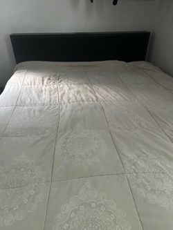 Queen Size Upholstered Bed Frame with Storage & Charging Station